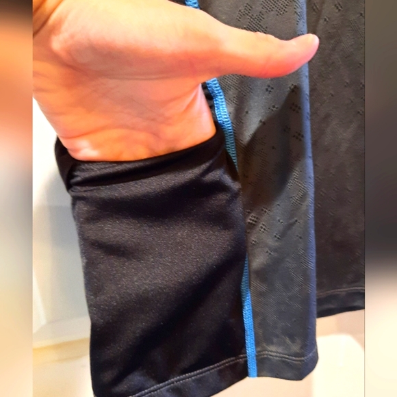 Eastern Mountain Sports Womans Gray Techwick T-shirt size Medium - Picture 5 of 9